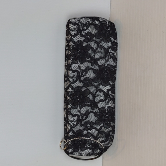 La Rue Black Floral Lace Over Silver Satin Sparkling Bangle Zip Wristlet/Clutch - Picture 2 of 14